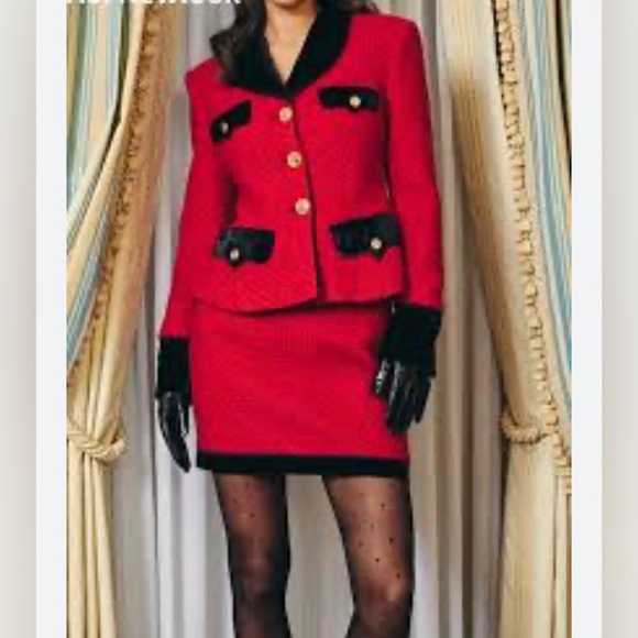 Ruoyu Dresses & Skirts - Ruoyu Womens Red and Black Buttoned blazer mini Skirt Suit Blazer sz M skirt S